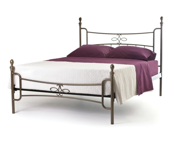 Selma Bed (with Versatile Mattress Support)