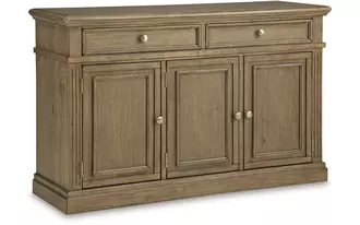 Ashley  dining room server in 