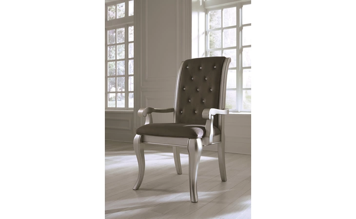 D720-01A BIRLANNY DINING UPH ARM CHAIR (2 CN)