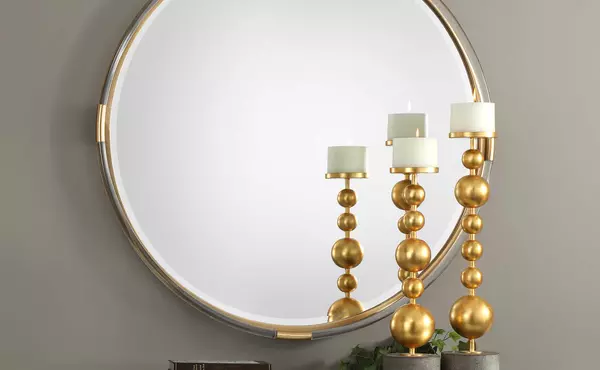 mackai round mirror by uttermost