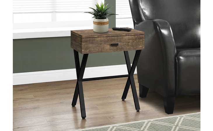 I3450  ACCENT TABLE - 24 H - BROWN RECLAIMED WOOD - BLACK METAL