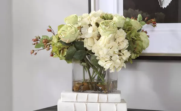 cecily hydrangea bouquet by uttermost