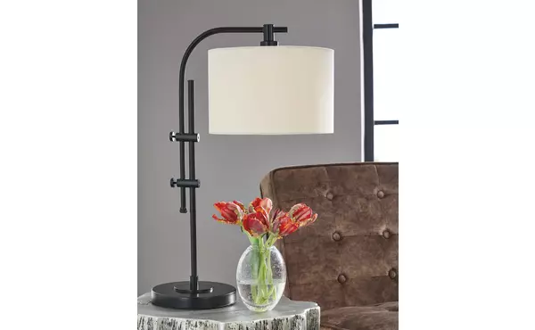 baronvale black metal accent lamp (1/cn) by ashley