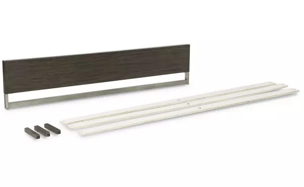 arkenton grayish brown k/ck panel footboard w/slats by ashley