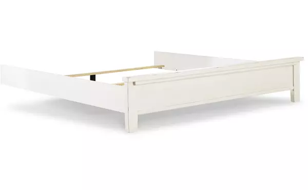 braunter aged white king panel footboard w/rails by ashley