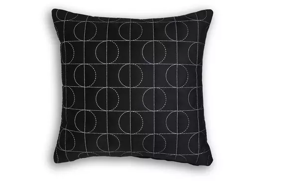 kydner black/silver pillow (4/cs) by ashley