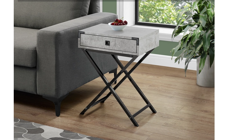 I3552  ACCENT TABLE - 24 H - GREY CEMENT - BLACK NICKEL METAL