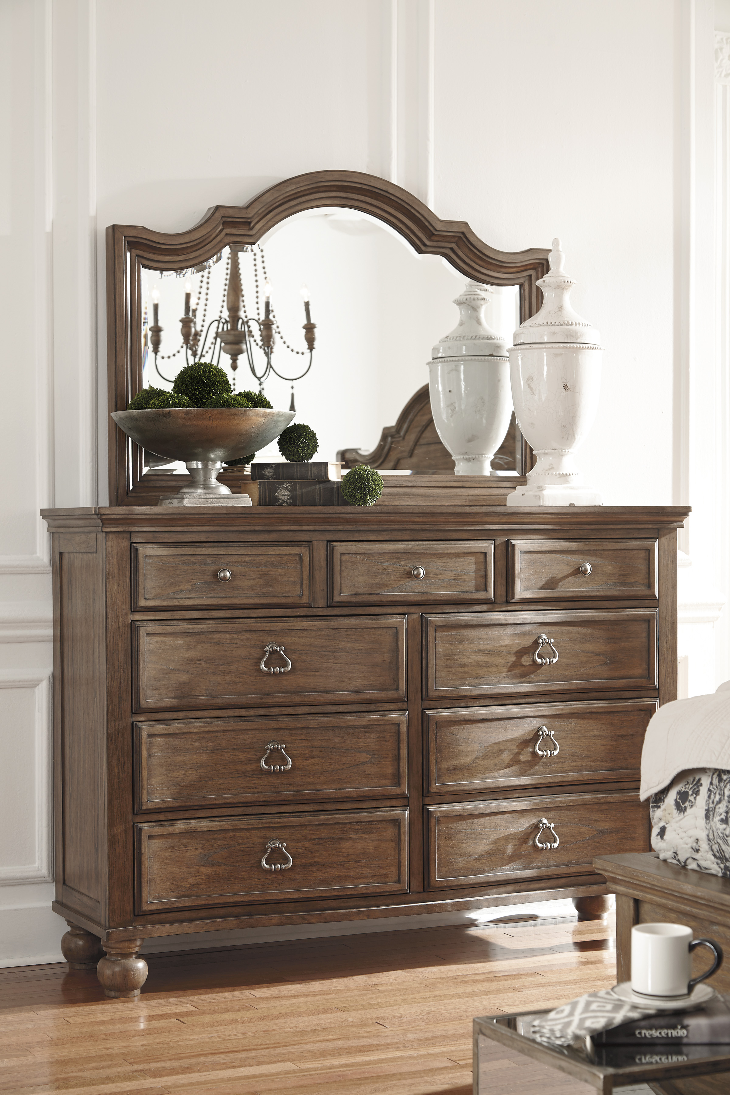 B688-36 ASHLEY FURNITURE