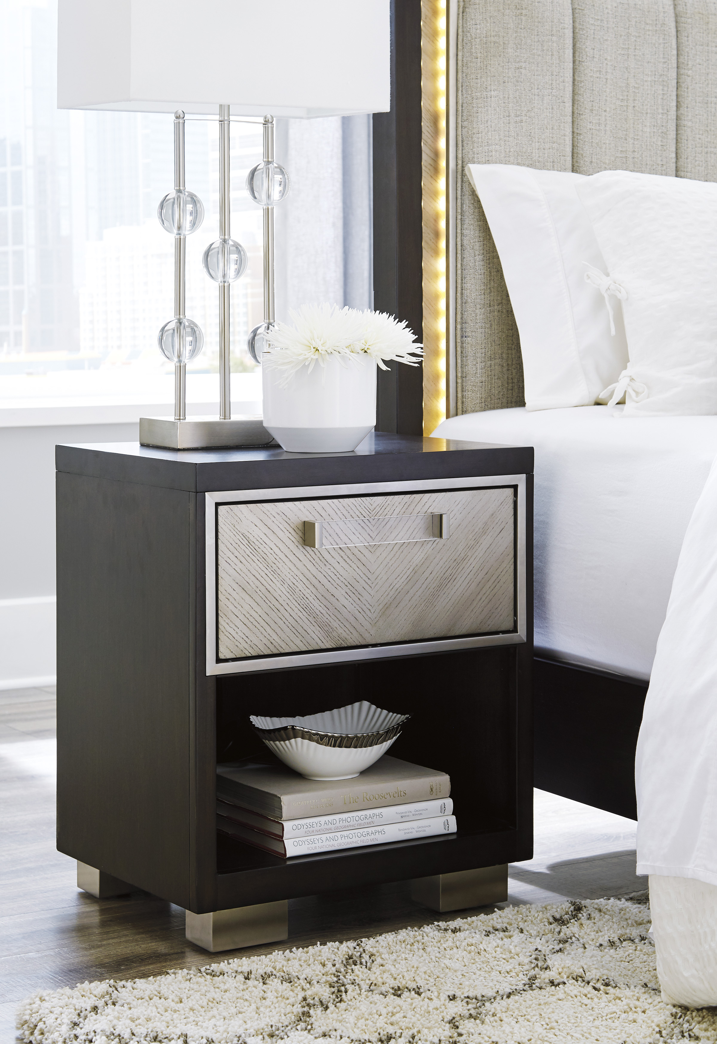 B72491 ASHLEY FURNITURE