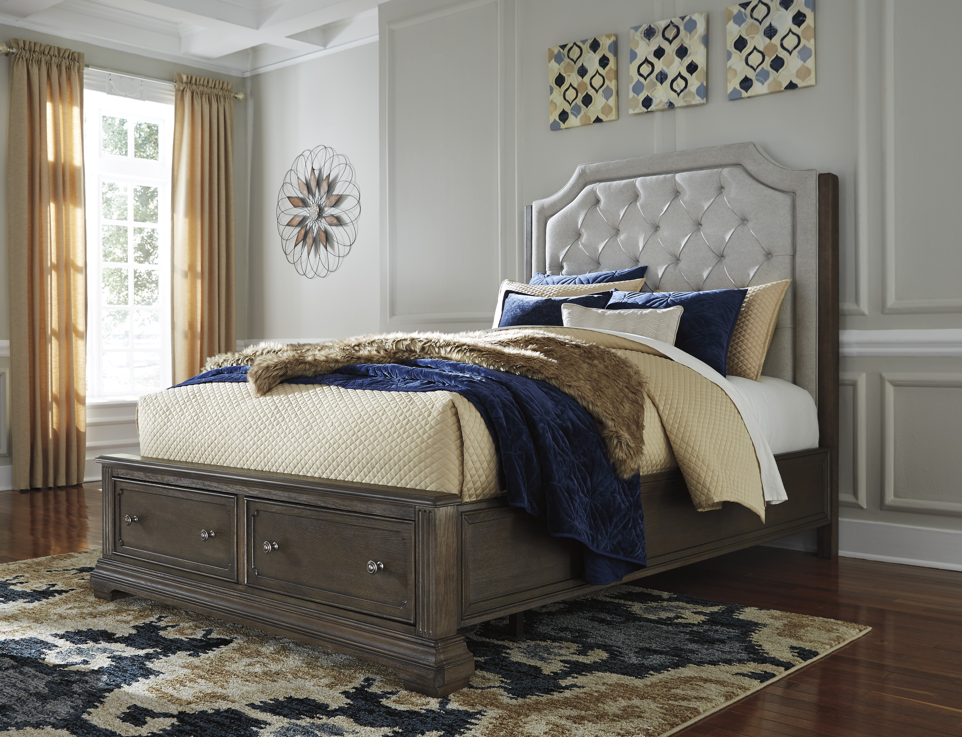 B73796 ASHLEY FURNITURE