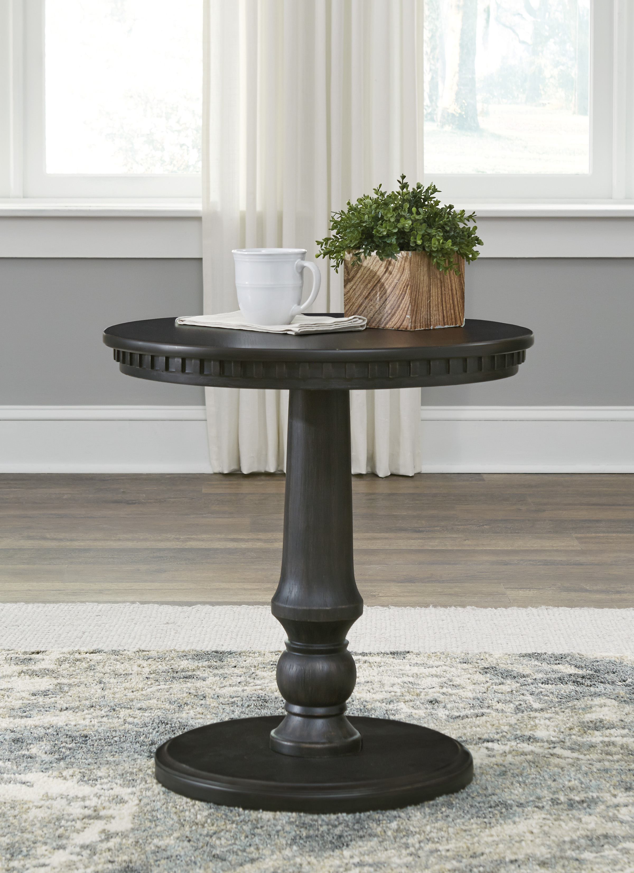 T960-6 ASHLEY FURNITURE