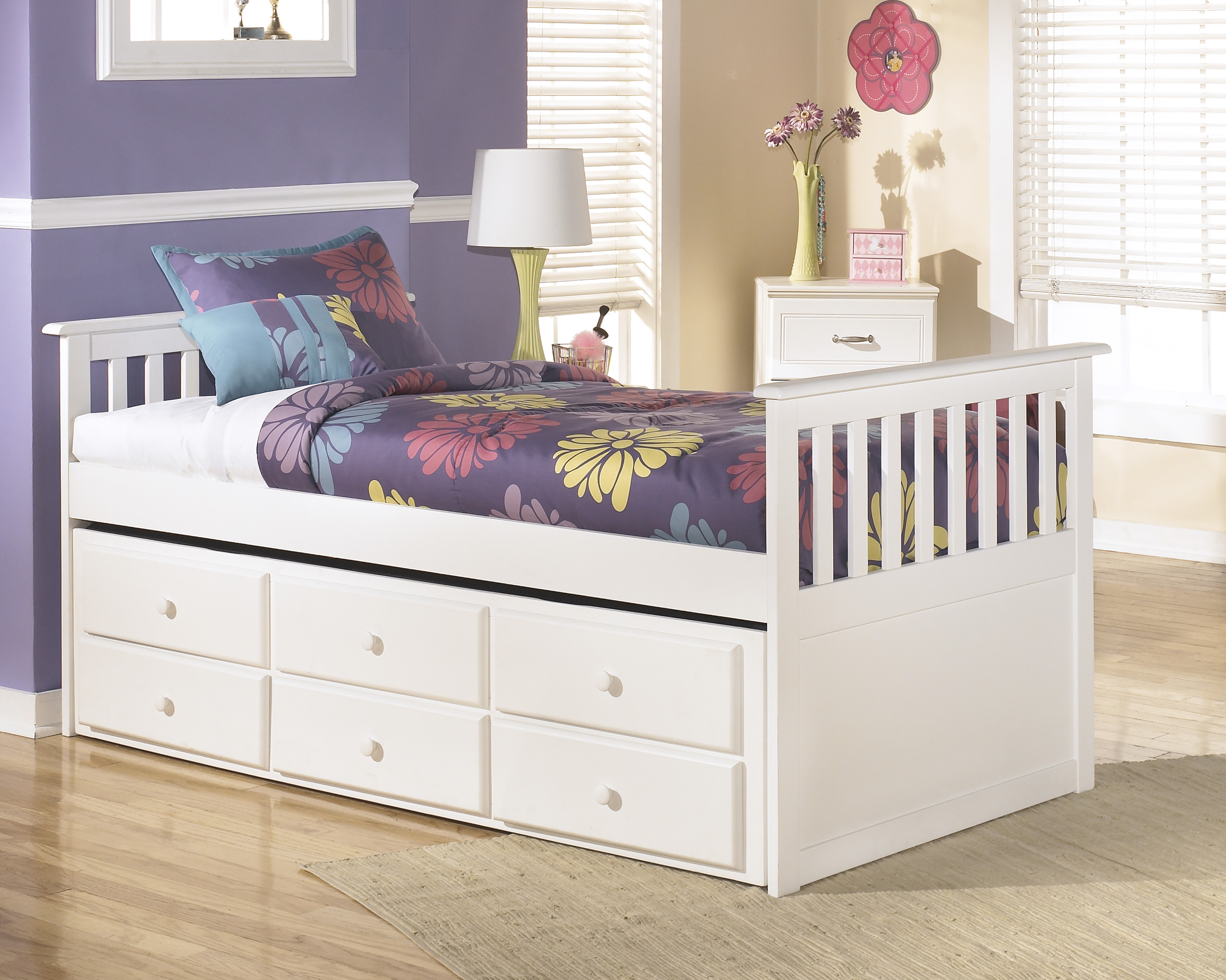 B102 50t Ashley Furniture