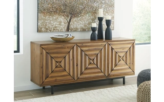 ACCENT CABINET Fair Ridge Warm BrownA4000032 ASHLEY