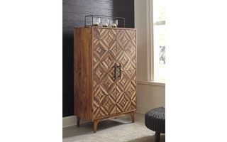 ACCENT CABINET Gabinwell Two-tone BrownA4000267 ASHLEY