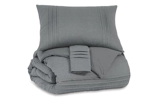 QUEEN COMFORTER SET Mattias Queen Comforter SetQ377003Q ASHLEY