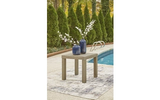 SQUARE END TABLE Silo Point BrownP804-702 ASHLEY FURNITURE