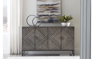 ACCENT CABINET Treybrook Distressed GrayA4000511 ASHLEY