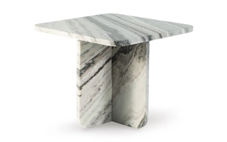 accent cocktail table  A4000671 ashley