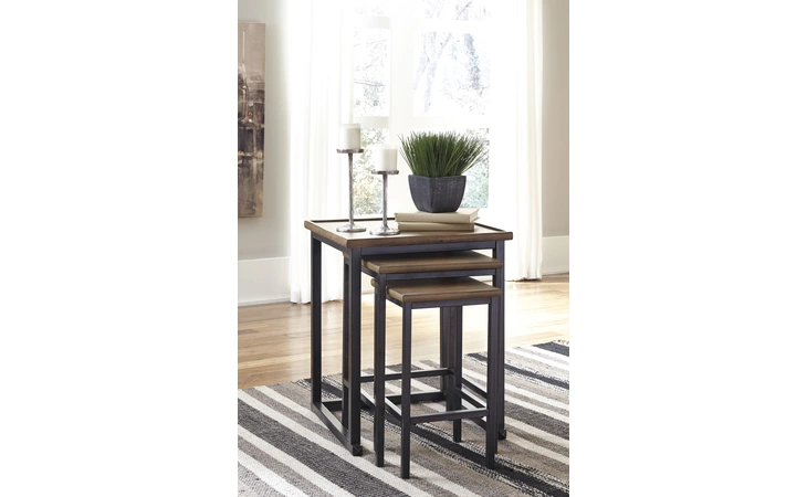 T766-16  NESTING END TABLES (3 CN)