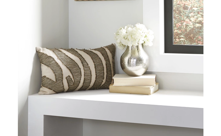 Akari PILLOW (4/CS) ASHLEY  A1000258