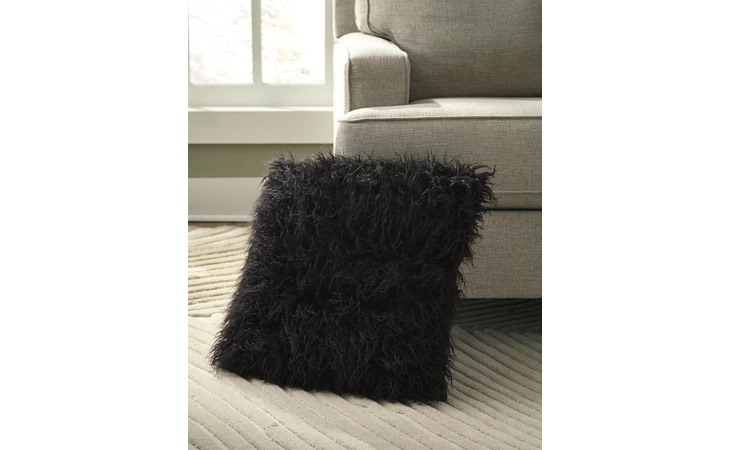 A1000369  PILLOW (4 CS) GIANCARIO BLACK