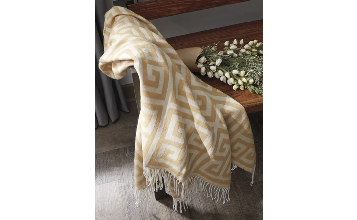 Anitra THROW (3/CS) ASHLEY  A1000604