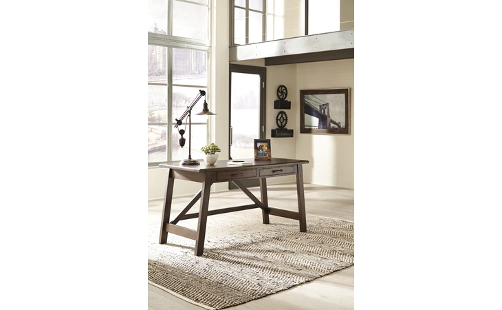 Baldridge HOME OFFICE LARGE LEG DESK ASHLEY Rustic Brown H675-44