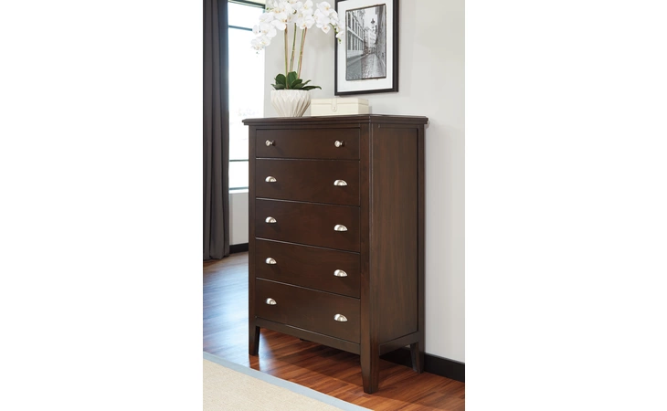 B598-46 FIVE DRAWER CHEST EVANBURG ASHLEY  B598-46