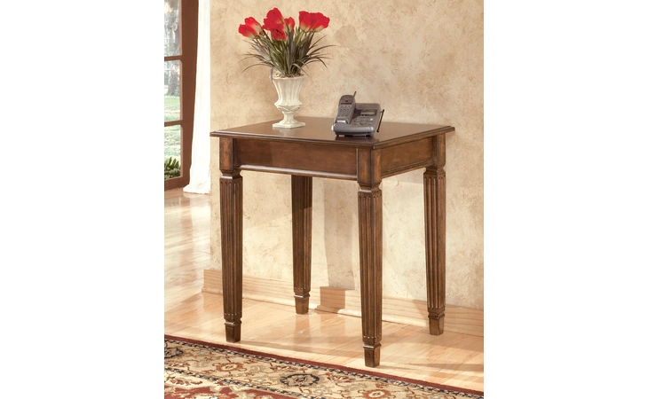 H527-47 Hamlyn HOME OFFICE CORNER TABLE