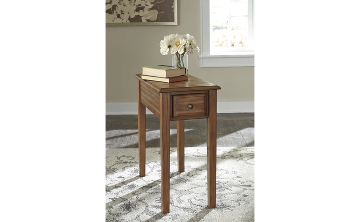 T900-663 CHAIR SIDE END TABLE ASHLEY  T900-663