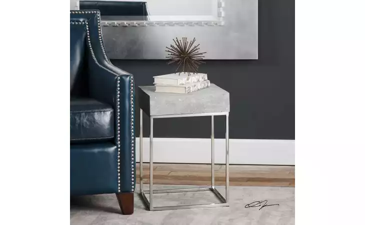 24735  JUDE ACCENT TABLE