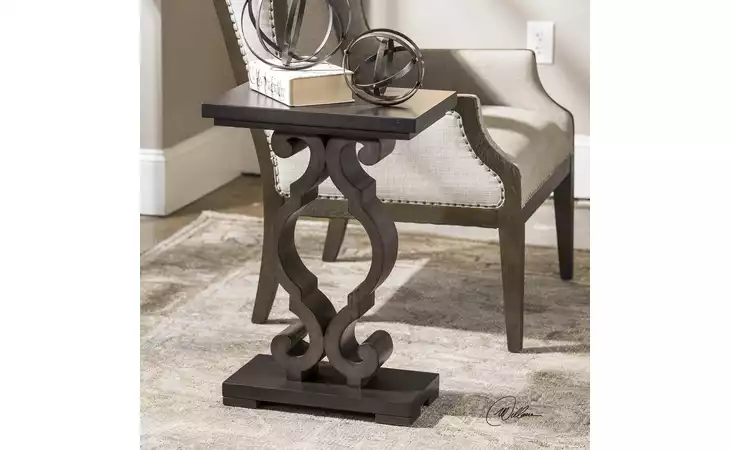 25979  PARINA ACCENT TABLE