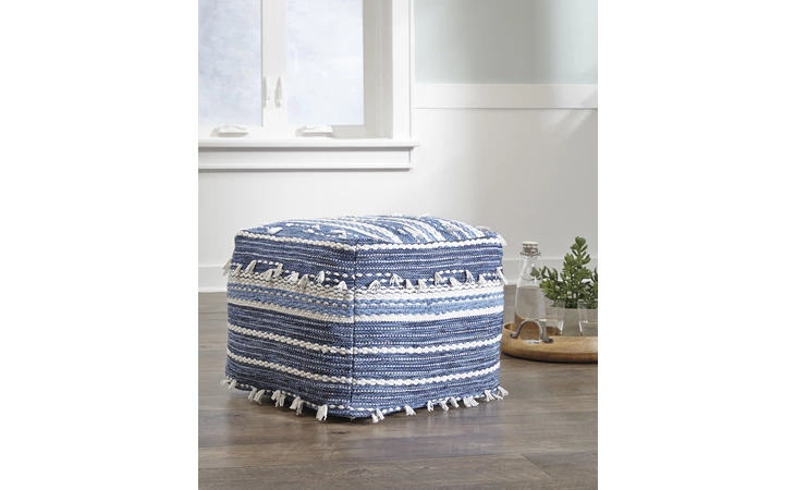 Anthony POUF ASHLEY  A1000324