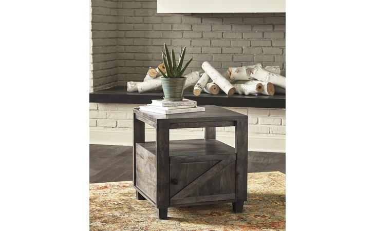 T848-2 CHASEBURG SQUARE END TABLE CHASEBURG