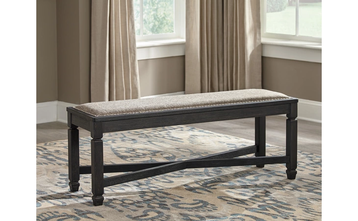 Tyler Creek UPHOLSTERED BENCH ASHLEY Black/Gray D736-00