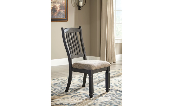 Tyler Creek DINING UPH SIDE CHAIR (2/CN) ASHLEY Black/Gray D736-01