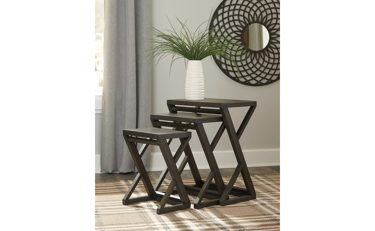 Cairnburg ACCENT TABLE SET (3/CN) ASHLEY  A4000183