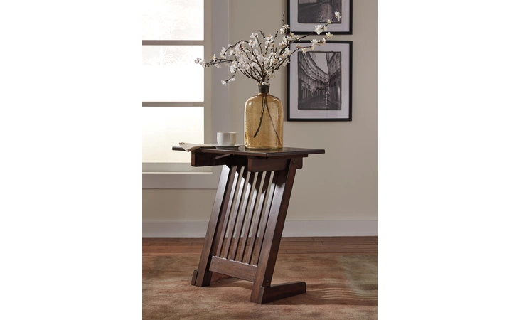 BRAUNNER CHAIR SIDE END TABLE BRAUNNER ASHLEY  T077-117