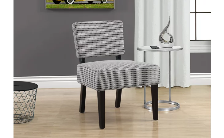 I8291  ACCENT CHAIR - LIGHT GREY - BLACK ABSTRACT DOT FABRIC