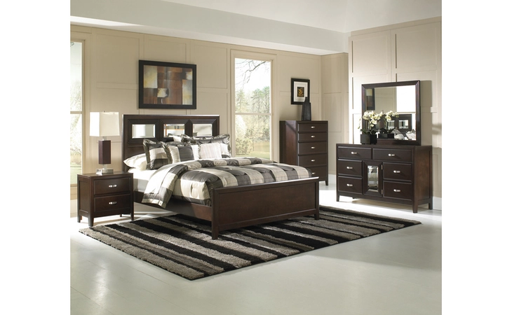 8184015  REFLECTIONS DRESSER