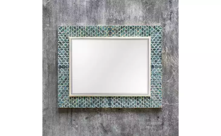 08157 MAKARIA MIRROR UTTERMOST  08157