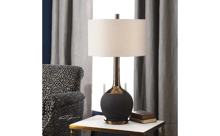 27779 ARNAV TABLE LAMP UTTERMOST  27779