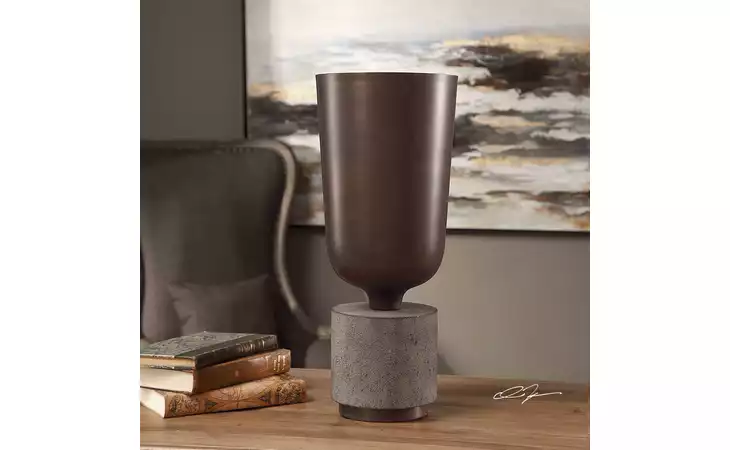 18617 ALIJAH VASE UTTERMOST  18617