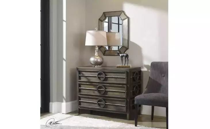 25306  RILEY ACCENT CHEST