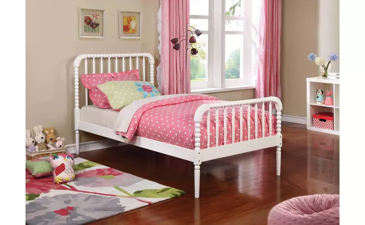 400415T  JONES TRADITIONAL WHITE TWIN BED