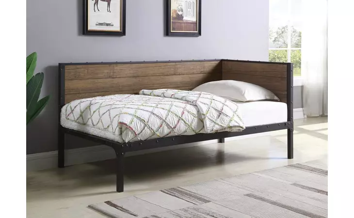 300836  GETLER DAYBED WEATHERED CHESTNUT AND BLACK