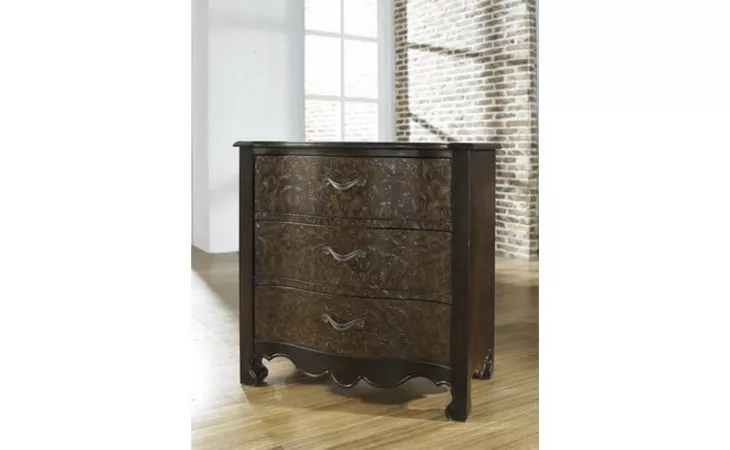 977178  ACCENTS ACCENT CHEST