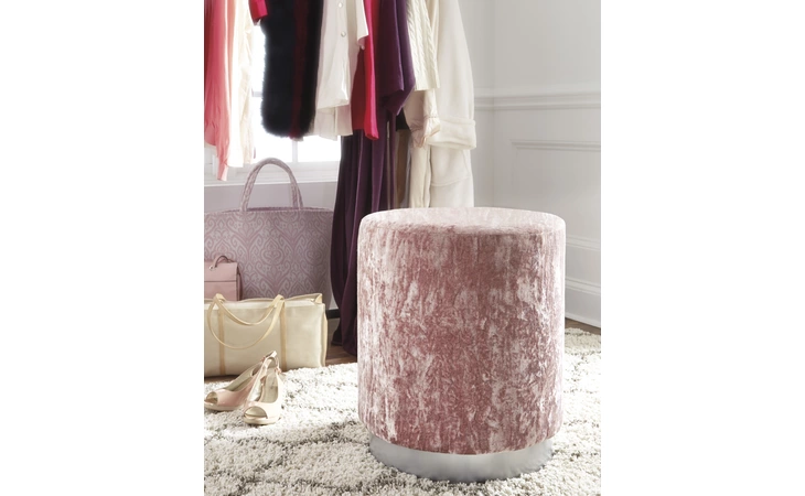 Lancer ACCENT OTTOMAN ASHLEY  A3000191