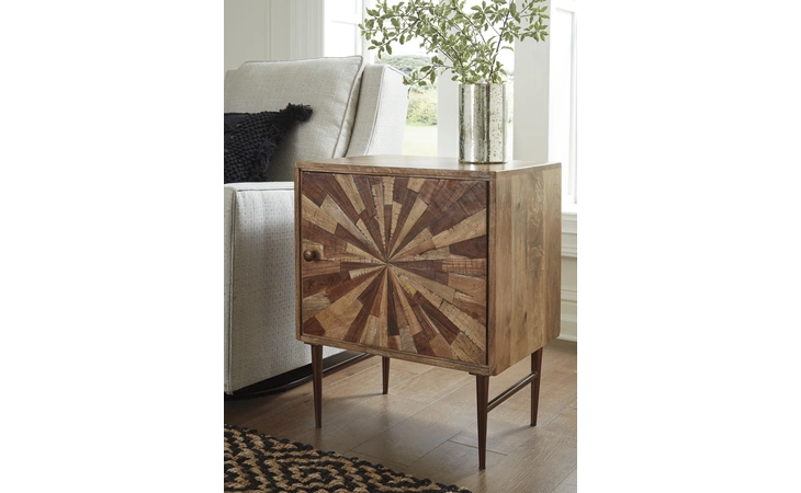 Dorvale ACCENT CABINET ASHLEY  A4000266