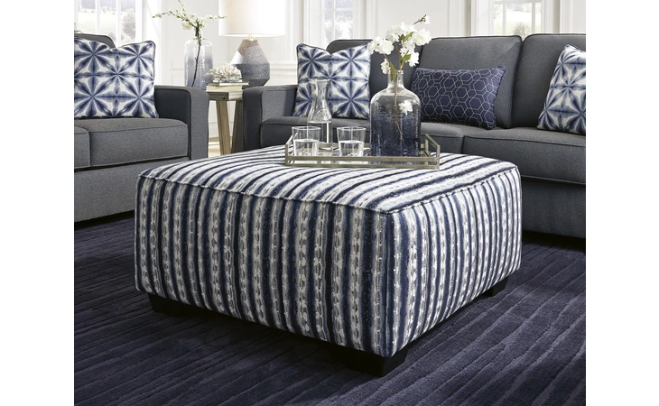 OVERSIZED ACCENT OTTOMAN ASHLEY Kiessel Nuvella Oversized Accent Ottoman 1450408
